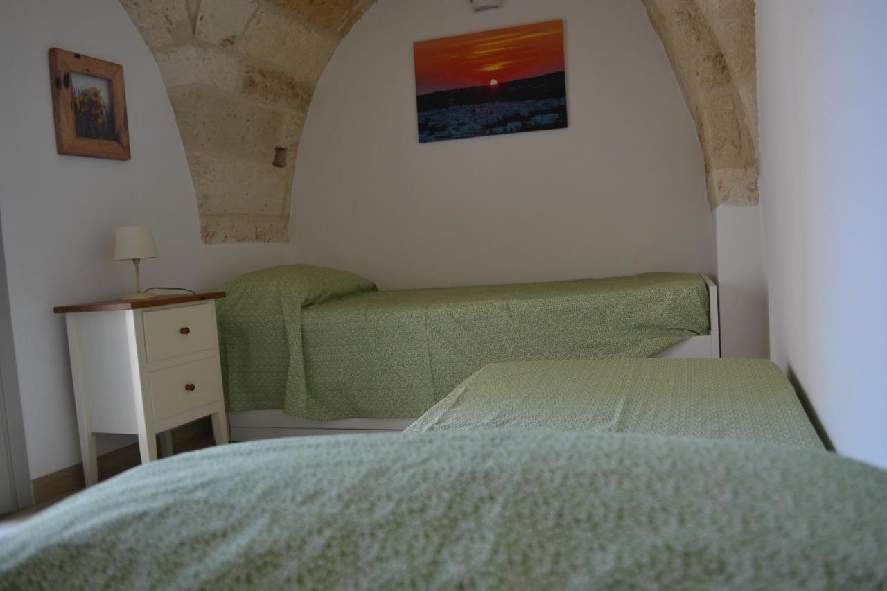 Casa Margherita - Typical Salento House Castrignano del Capo Exterior photo